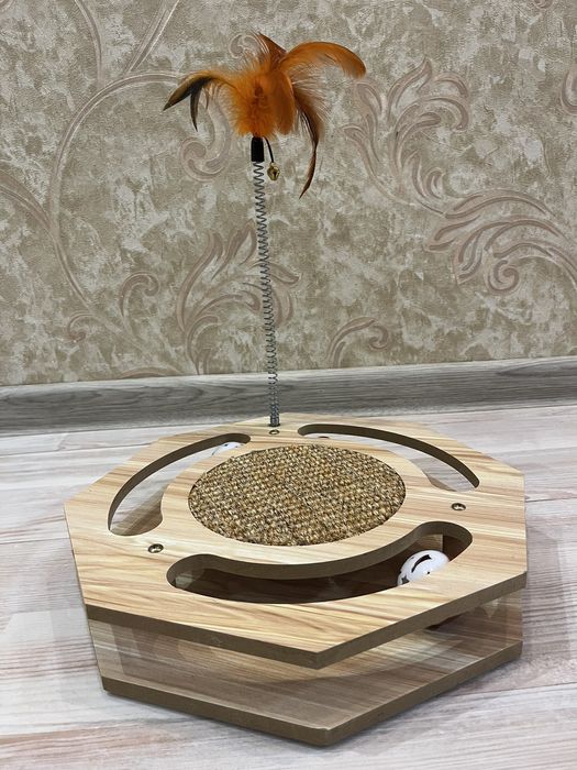 Іграшка для котів-кігтеточка