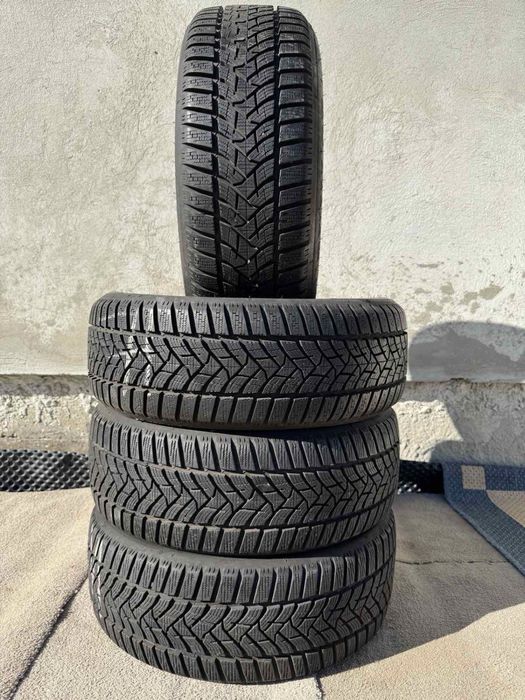 Шини зимоаі Dunlop 195/55/16 Winter