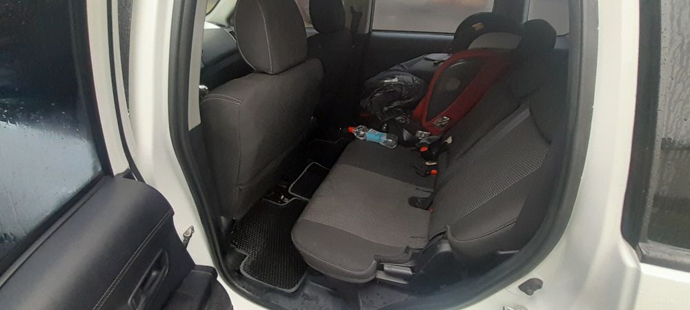 Mitsubishi оутлендр хІ