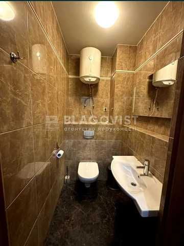 Шота Руставелі 30 Б, офіс з якісним ремонтом