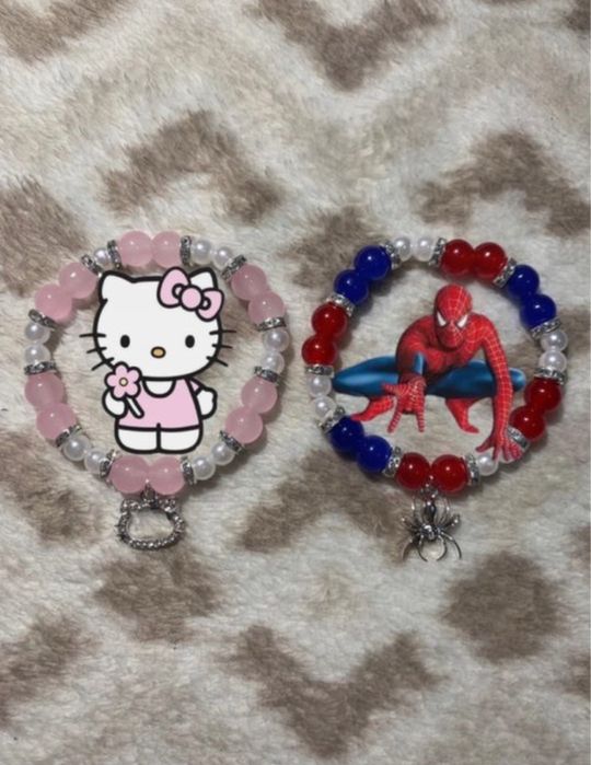 Matching bransoletki „Spiderman” i „Hello kitty”