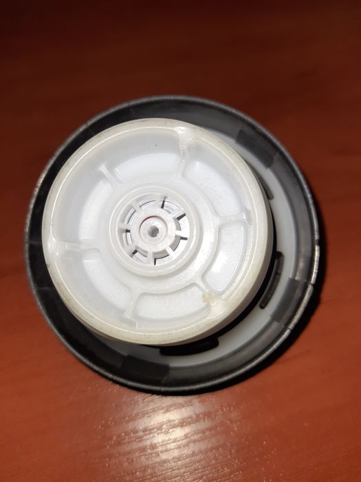 Кришка до баку