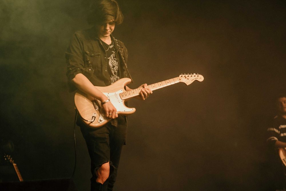 Nauka gry na gitarze i ukulele / lekcje gitary i ukulele - Częstochowa