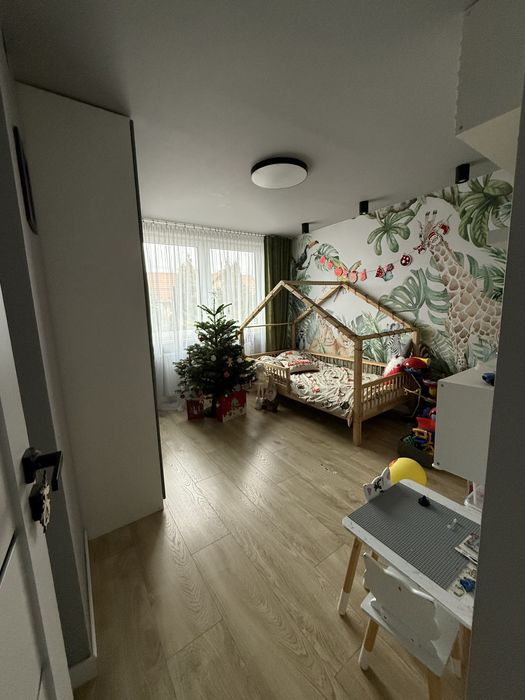 Przestronny dom jednorodzinny 3-kondygnacyjny – pohled 4