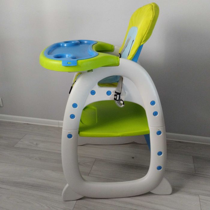 Krzesełko do karmienia dziecka