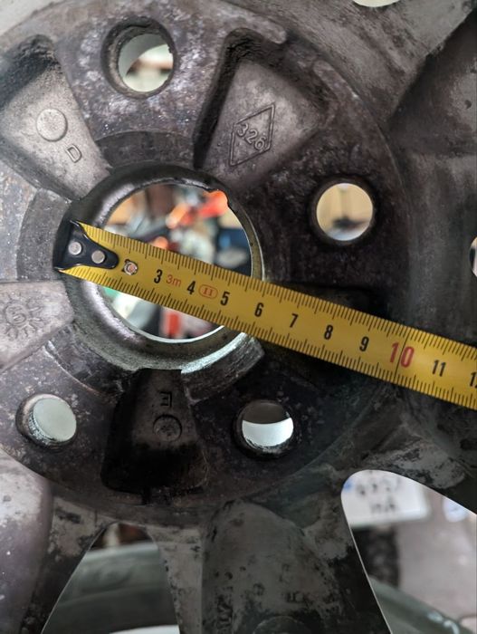 Продам диски R17 5×108