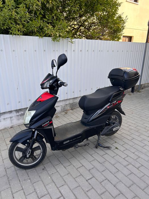 Scooter Elétrica Goose Five