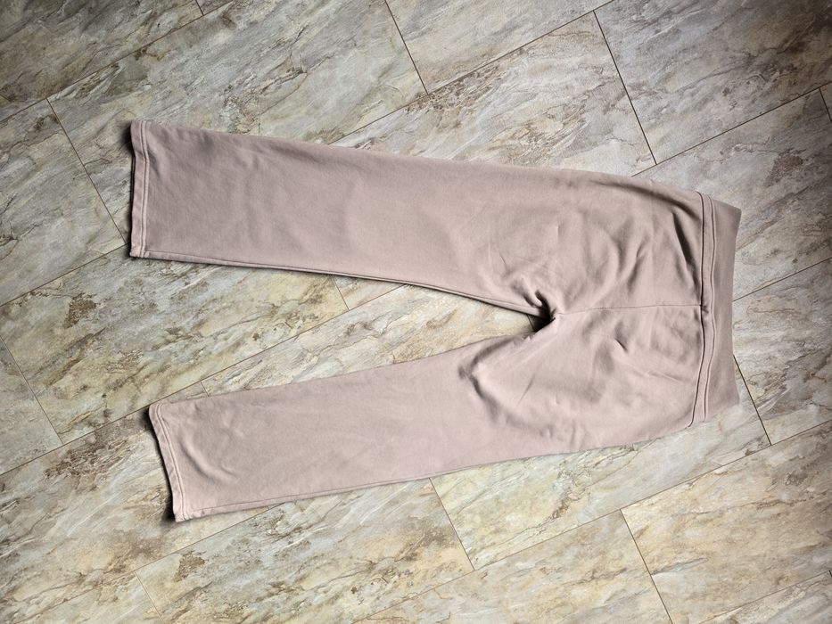 Dresowe spodnie ciążowe Latte Mama kawowe M