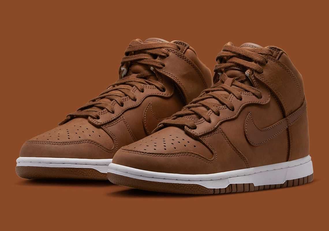 Nike Dunk High Premium DX2044 200 4 800