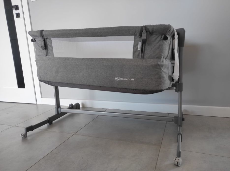Łóżeczko dostawne . Łóżeczko turystyczne