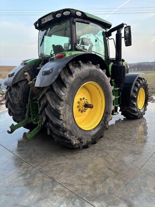 Sprzedam John Deere 6215 R z niemiec