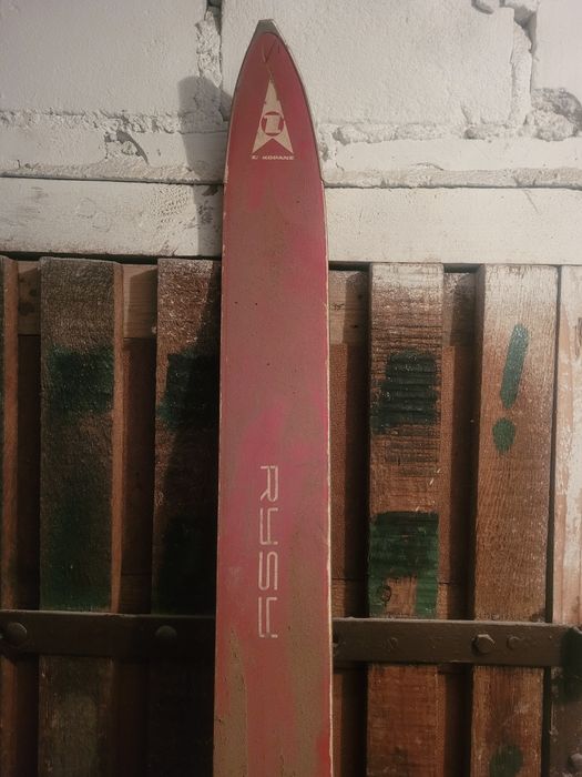 Stare narty Rysy drewniane