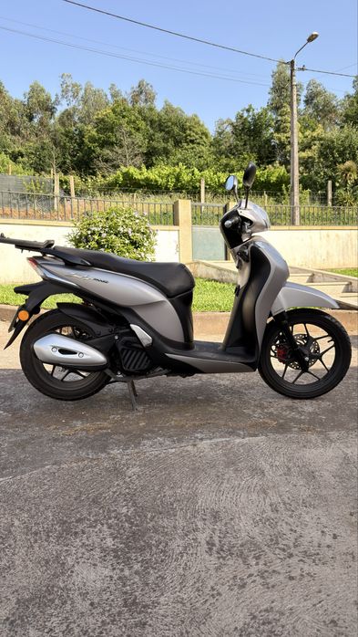Mota 125 honda em otimo estado