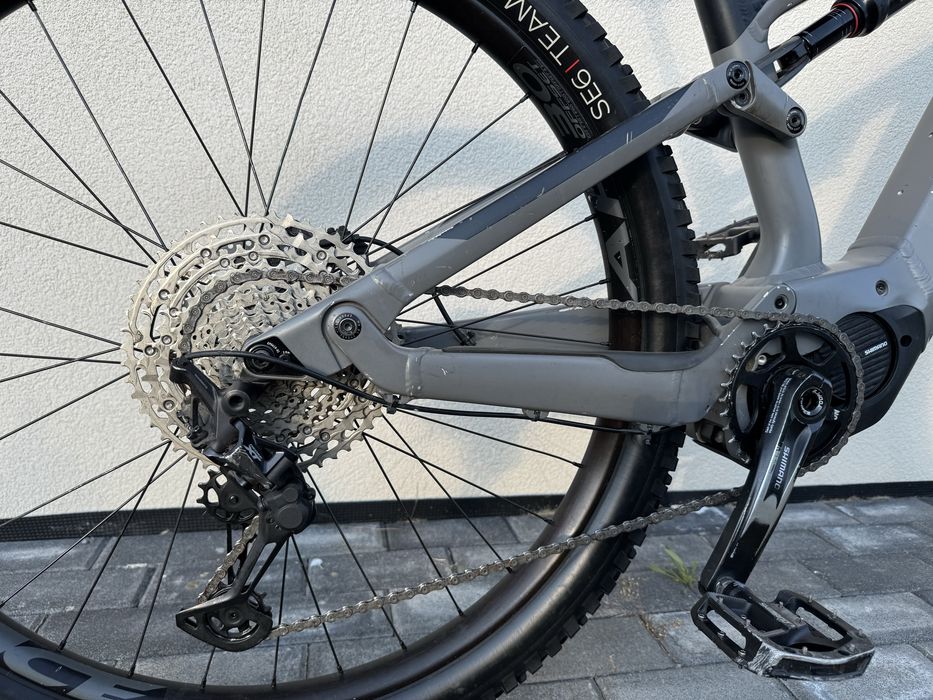 CANYON NEURON ON 29“ M/L Shimano Full Rower elektryczny