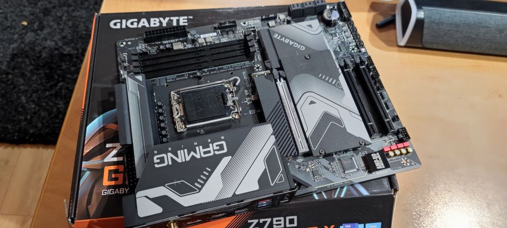 Płyta główna Gigabyte Z790 Gaming X AX z gwarancją
