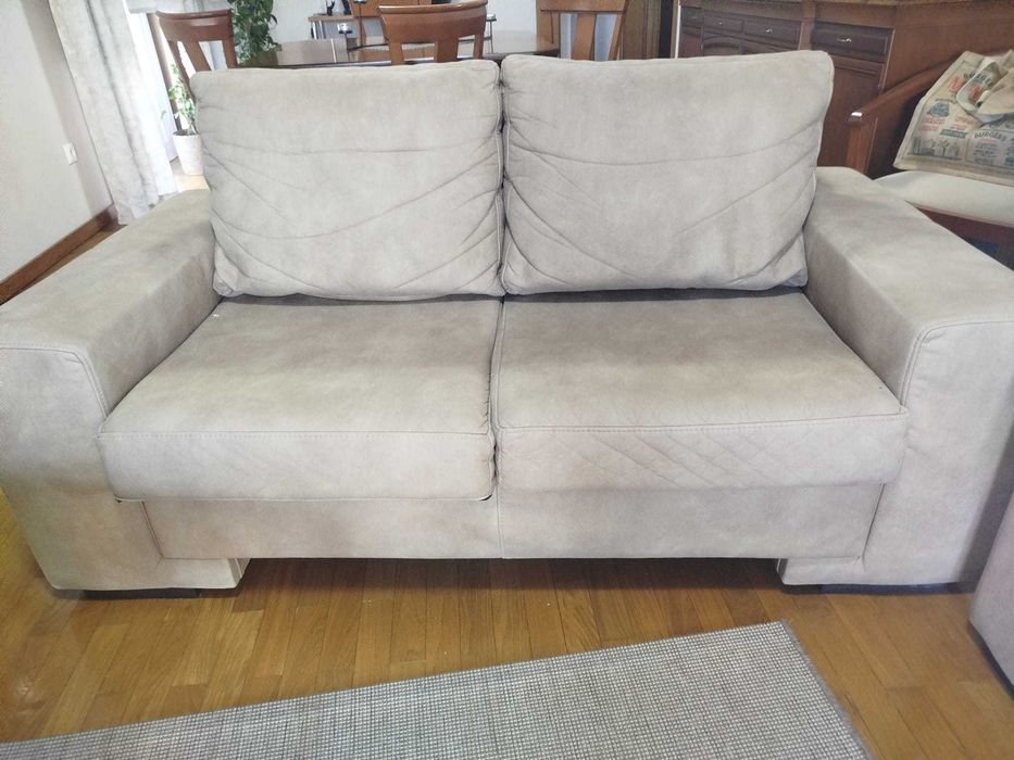 Sofas de 2 e de 3 lugares