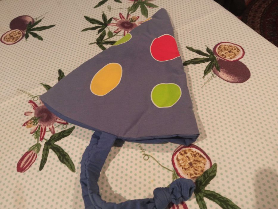 Chapéus, coroas para fanasias