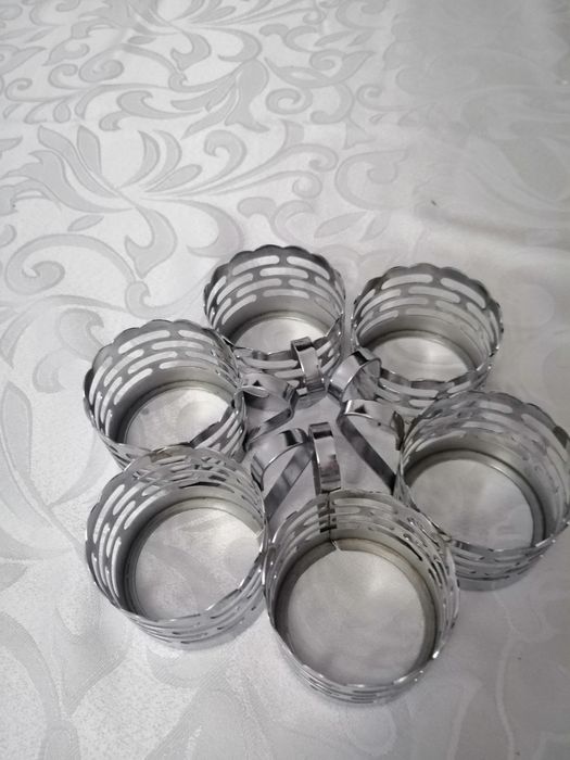 PRL, koszyczki do szklanek