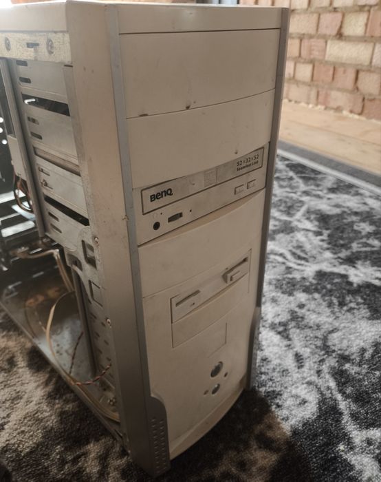 Системний блок Socket 462 / DDR 128MB / ATI 32MB / HDD Maxtor