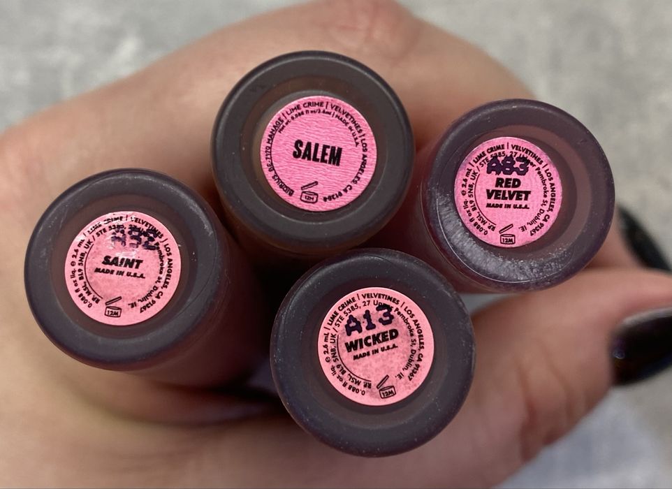 Zestaw 4 matowe pomadki Limę crime velvetines liquid matte lipstick