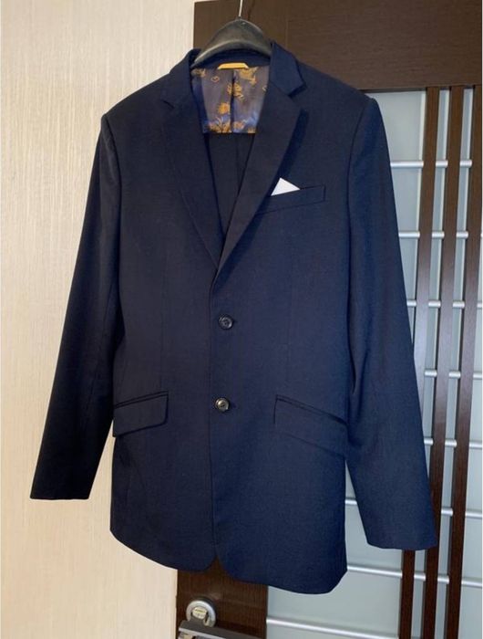 Классический костюм