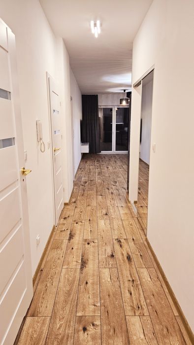 Wsrszawa / Ząbki Apartament, nocleg na doby. Wynajem krótkoterminowy.