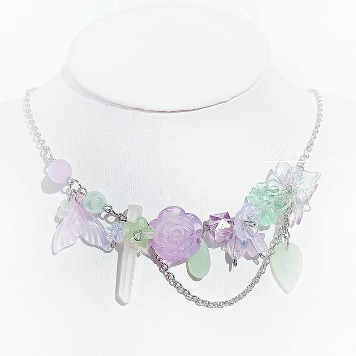 Nymph Necklace, Naszyjnik z koralików i kwarcu