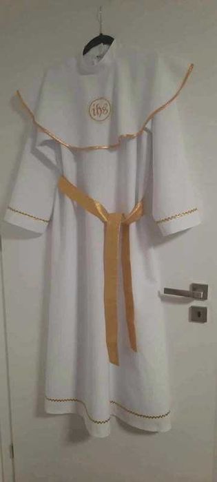 Alba komunijna z paskiem