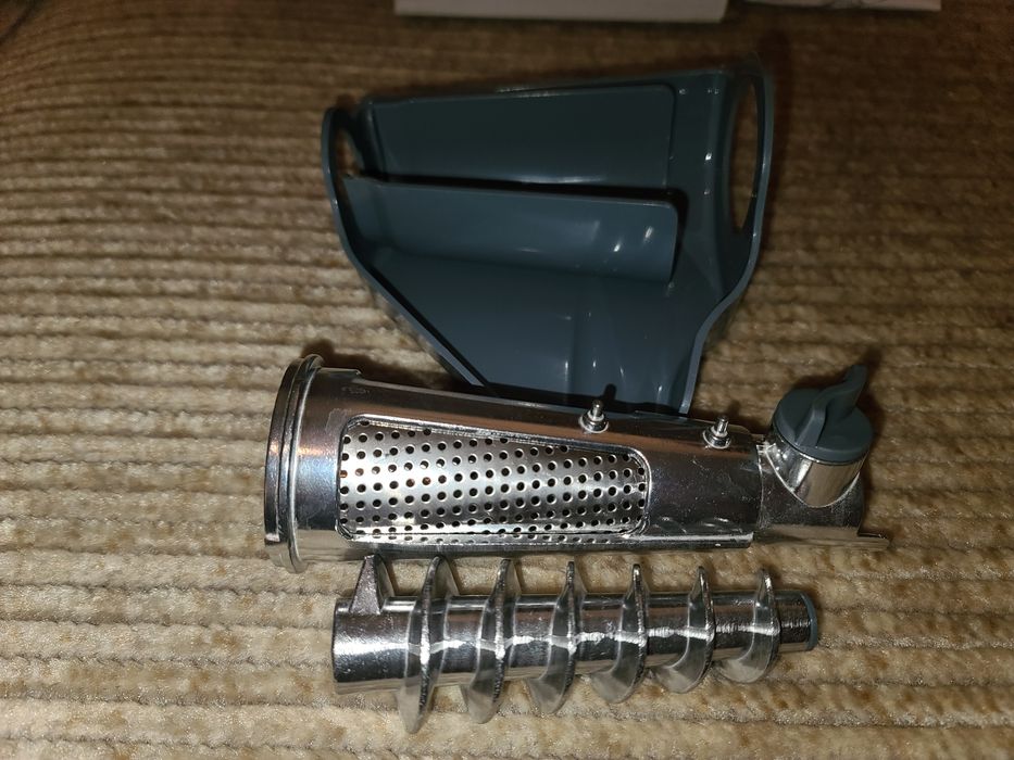 Насадка-соковыжималка для мясорубки MOULINEX XF930032. Новая!!!