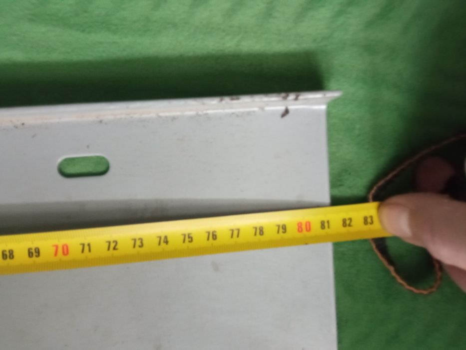 Wieszak na telewizor