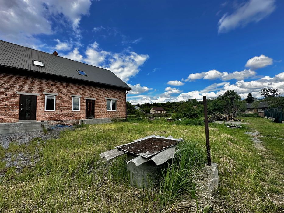Продаж Будинок с. Оброшине вул. Козацька +земельна ділянка ОЖБ 4,5 сот