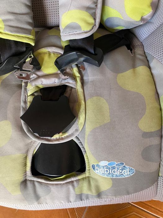 Cadeira auto com redutor marca babidéal