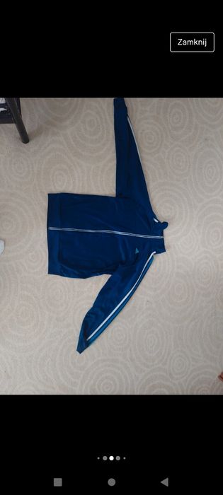 Bluza sportowa .