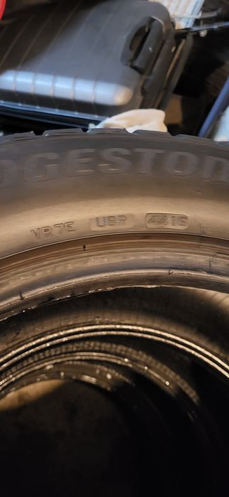 Okazja opony zimowe 265/50r20 107v  Bridgestone blizzak