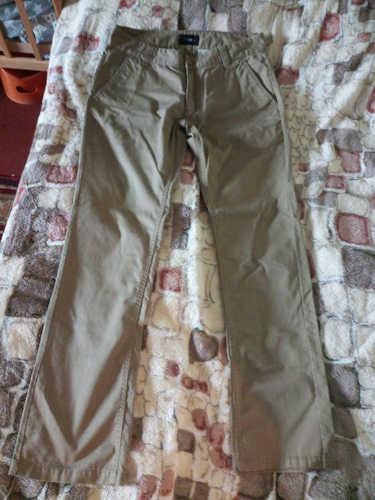 Мужские бежевые джинсы