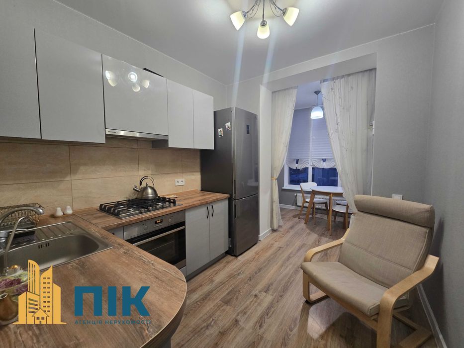 Без%! 1к, 37 м² автономним опаленням | 7 поверх |«Львівський маєток»