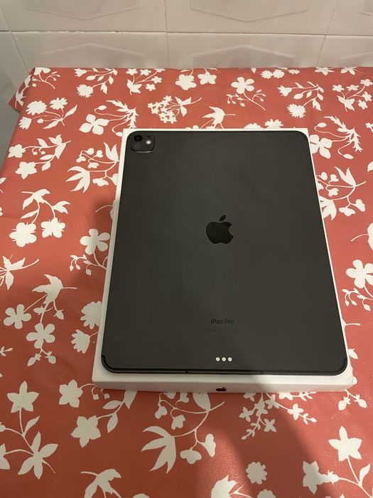 iPad Pro M4 |13" (Wi-Fi+Celular) com Apple Pencil