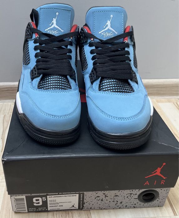 Nowe Nike Jordan 4 Retro by Travis Scott 43