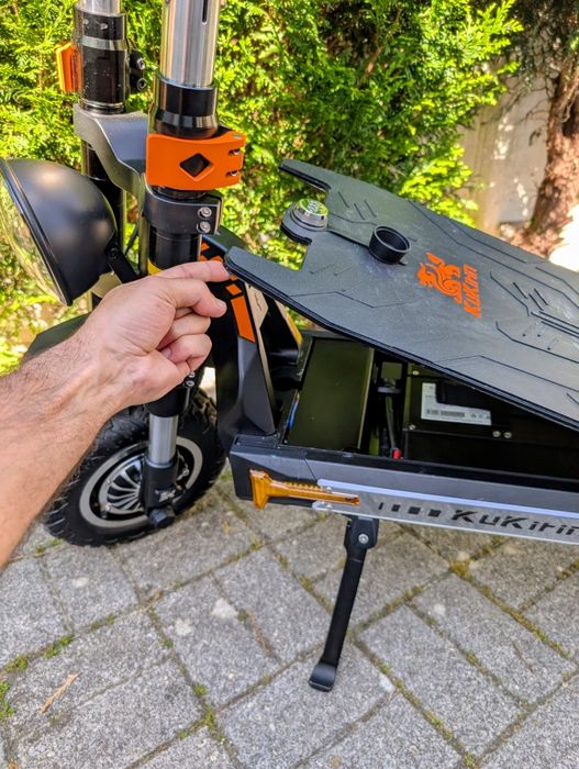 Trotinete Elétrica KuKirin G4 MAX com 2 Motores Duplos (3200W) Velocidade 86KM/h