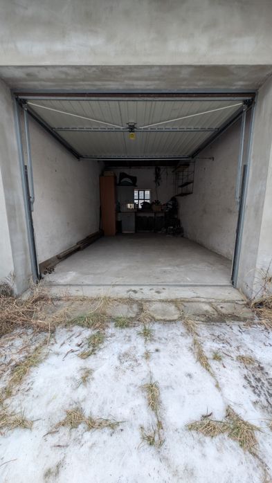 Garaż murowany 17m2