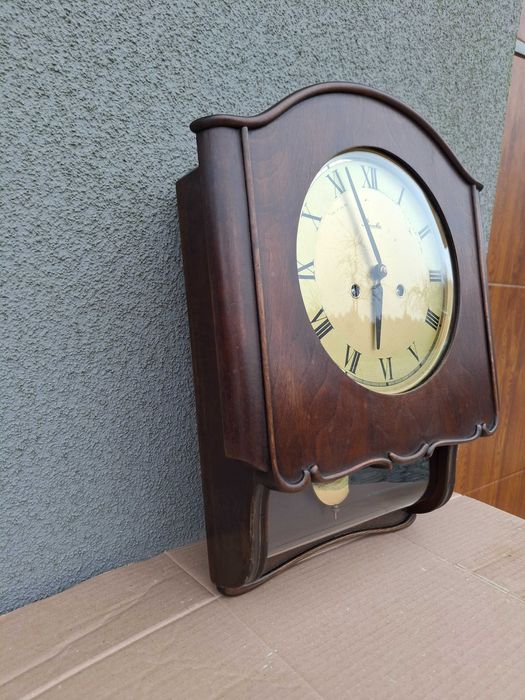 Zegar wiszący ścienny Mauthe