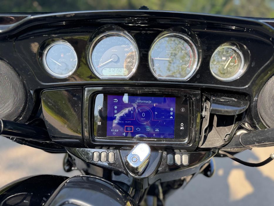 Harley Davidson Street Glide 114