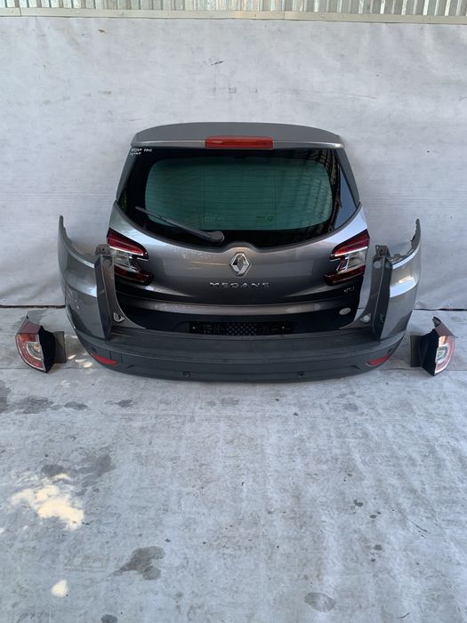 Бампер Renault Megane3 tekng задній комплектний в наявності