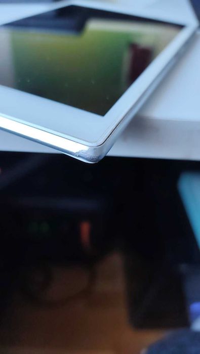 Планшет Lenovo TAB4-8504X 8" LTE 2/16GB