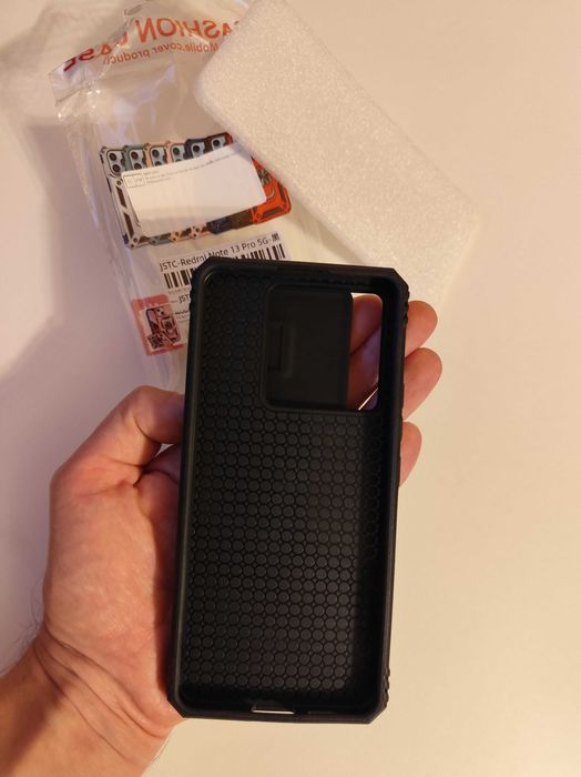 pancerne etui smartfonu Xiaomi Redmi Note 13 PRO 5G z magnesem