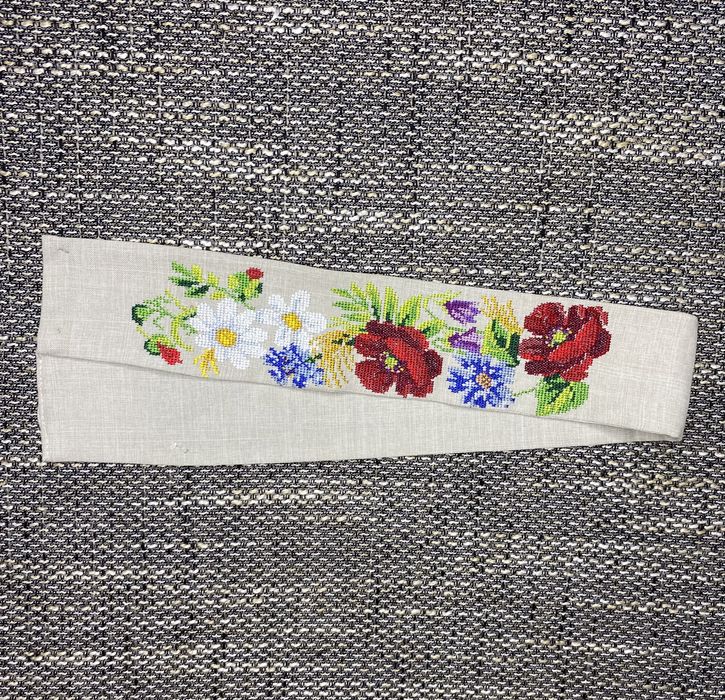 Вишите плаття з льону