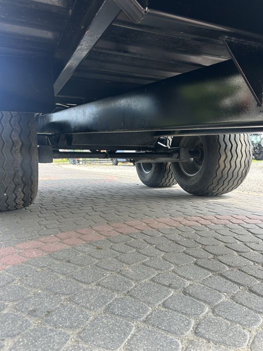 Przyczepa Junkkari tandem 12ton, Idealna