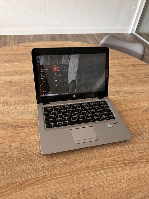 Portatil hp touch screen i7