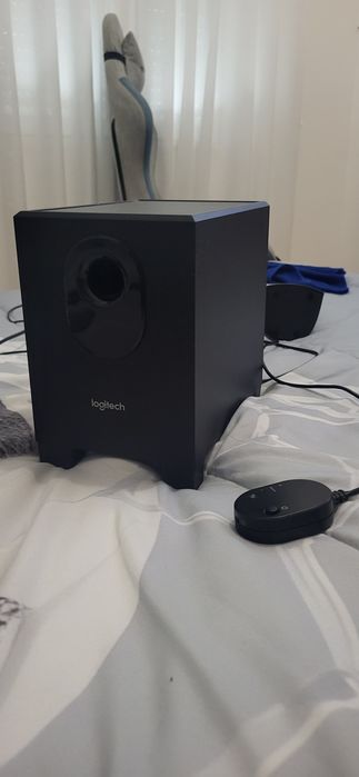 Colunas de som Logitech