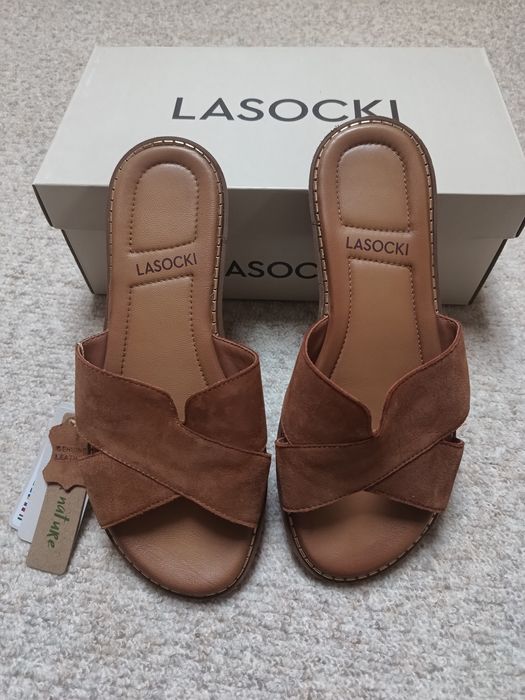 NOWE skórzane klapki Lasocki r. 37